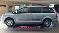 2012 Chrysler Town and Country Limited