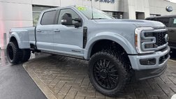 2026 Ford F-450 Super Duty Platinum