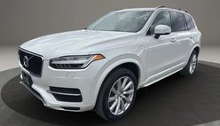 2016 Volvo XC90 T8 eAWD Momentum