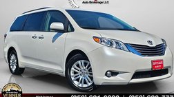 2017 Toyota Sienna XLE