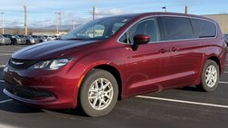 2023 Chrysler Voyager LX