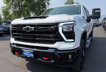 2025 Chevrolet Silverado 3500HD LTZ