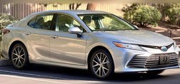 2023 Toyota Camry Hybrid XLE