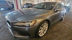 2020 Volvo S60 T6 Momentum