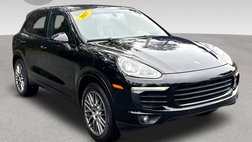 2017 Porsche Cayenne Standard