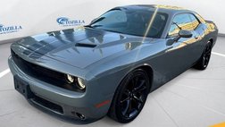 2017 Dodge Challenger SXT Plus