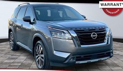 2022 Nissan Pathfinder Platinum