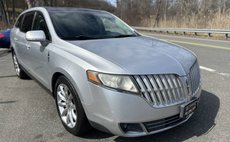 2011 Lincoln MKT Base