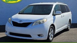 2013 Toyota Sienna 