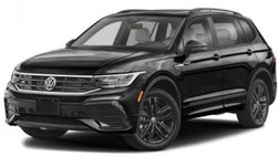 2023 Volkswagen Tiguan SE R-Line Black
