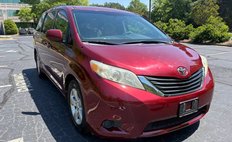2011 Toyota Sienna LE