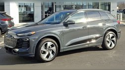 2025 Audi Q6 e-tron quattro Premium Plus