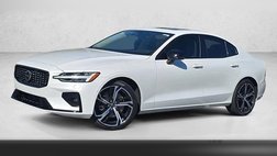 2024 Volvo S60 B5 Plus Dark Theme