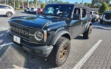 2021 Ford Bronco Base