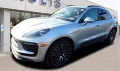 2022 Porsche Macan Base