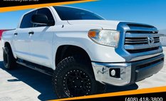 2017 Toyota Tundra SR5