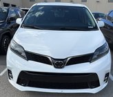 2020 Toyota Sienna SE