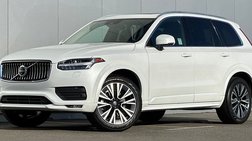 2022 Volvo XC90 T5 Momentum