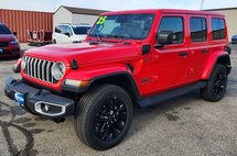2025 Jeep Wrangler Sahara 4xe