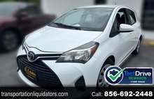 2017 Toyota Yaris LE 2dr Hatchback