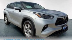 2022 Toyota Highlander LE