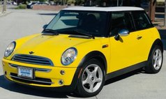 2006 MINI Cooper Base