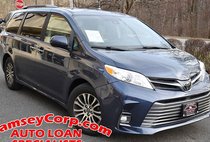 2019 Toyota Sienna 