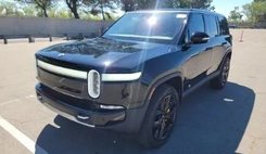 2023 Rivian R1S Adventure