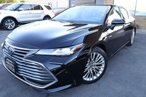 2019 Toyota Avalon Hybrid Limited
