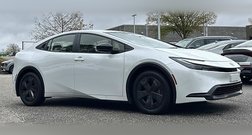 2025 Toyota Prius LE