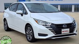 2023 Nissan Versa SV