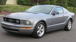 2007 Ford Mustang Deluxe