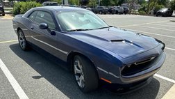 2017 Dodge Challenger SXT Plus