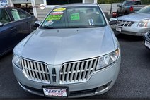 2010 Lincoln MKZ Base