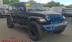 2023 Jeep Wrangler Sahara 4WD