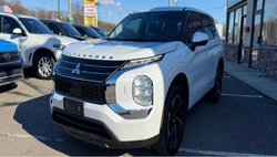 2022 Mitsubishi Outlander ES