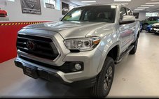 2023 Toyota Tacoma SR5 Double Cab Long Bed V6 6AT 4WD
