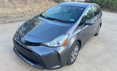 2015 Toyota Prius v Three