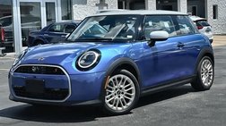 2025 MINI Hardtop Cooper S Signature Trim
