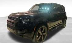 2026 Land Rover Defender 110 V8 P525