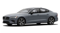2023 Volvo S60 B5 Plus Dark Theme