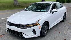 2022 Kia K5 LXS