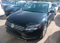 2014 Volkswagen Passat 1.8T Wolfsburg Edition