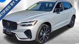 2025 Volvo XC60 B5 Plus Dark Theme