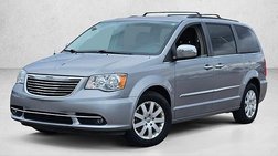 2016 Chrysler Town and Country Touring