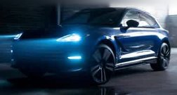 2023 Aston Martin DBX 707