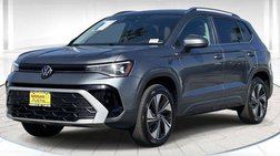 2025 Volkswagen Taos SE 4Motion