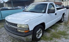 2000 Chevrolet Silverado 1500 Reg. Cab Short Bed 2WD