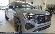 2025 Volkswagen Atlas Cross Sport SEL R-Line Black 4Motion