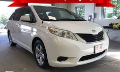 2014 Toyota Sienna LE
